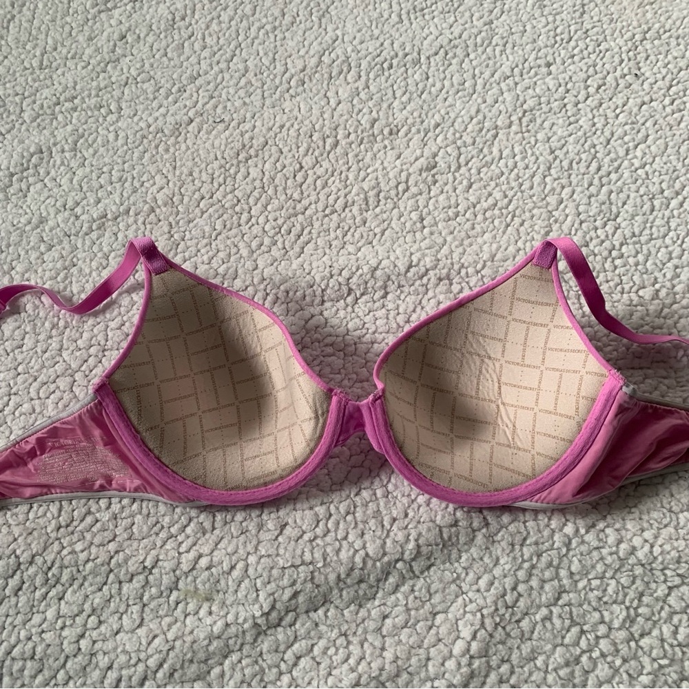 Victoria’s secret  Uplift Semi Demi Bra 34B - Picture 4 of 6